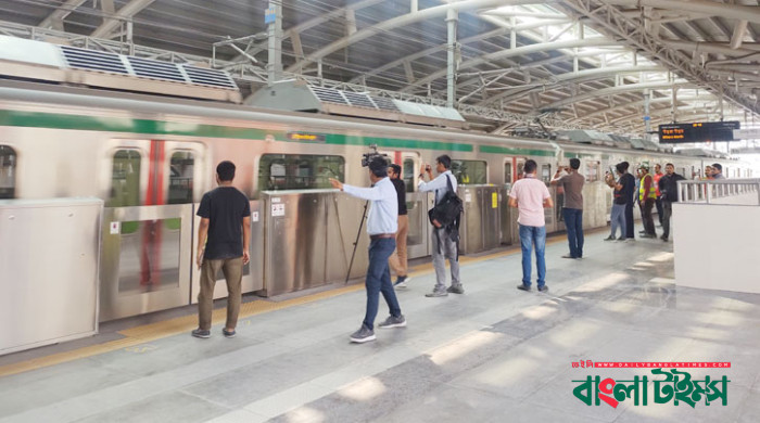 মেট্রোরেলের উত্তরা দক্ষিণ ও শেওড়াপাড়া স্টেশন চালু